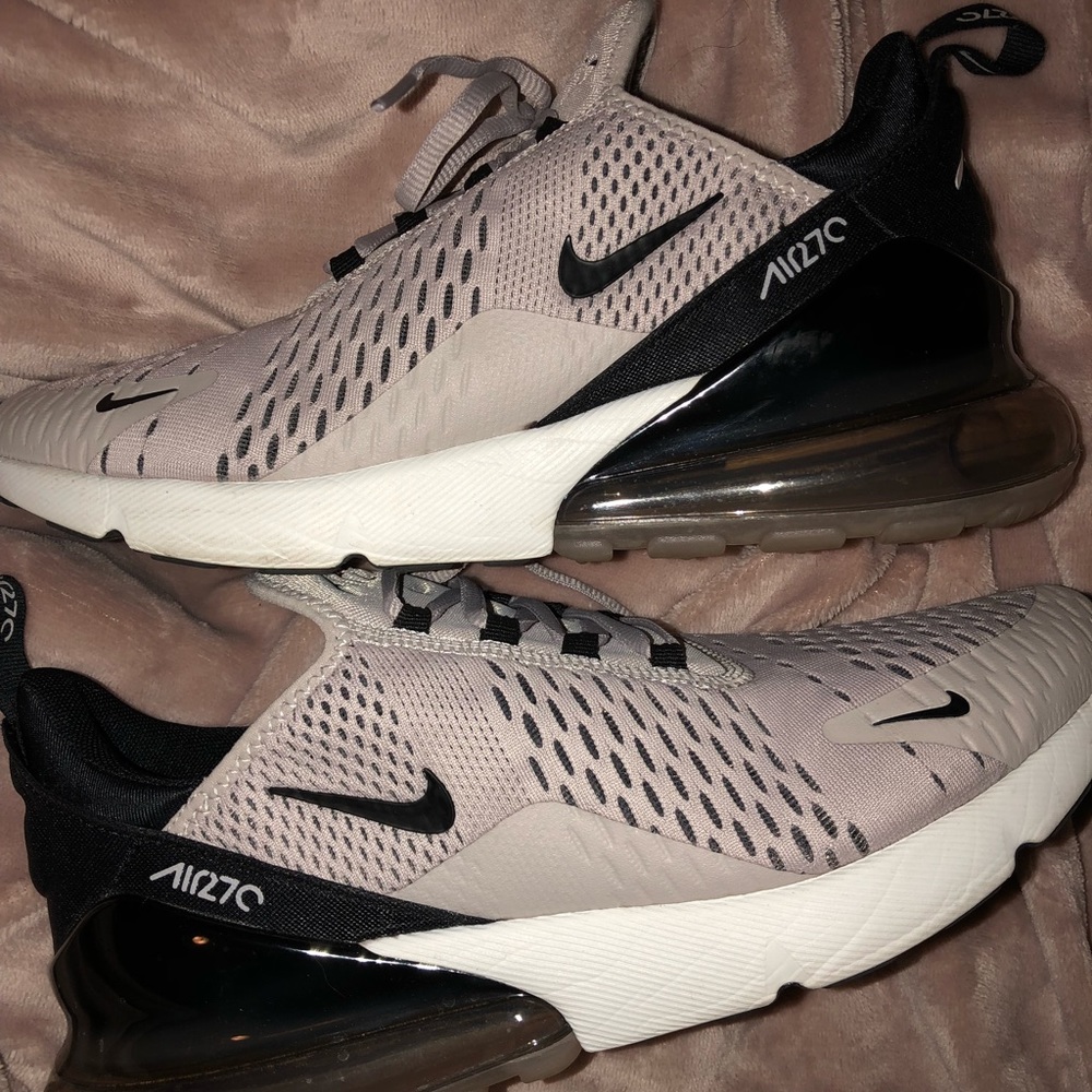 Air Max 270